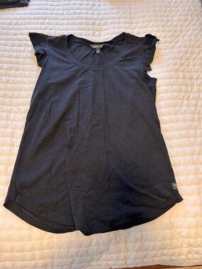 Toad & Co. Women's Black Ruffilita Tank